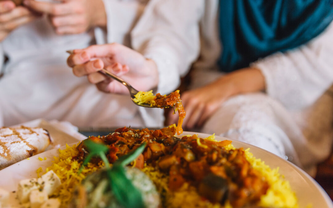 Clase de Cocina Marroquí Con Diferentes Especias